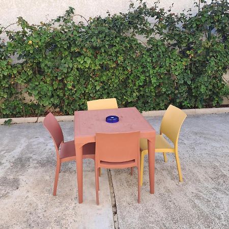 Appartement Avec Exterieur Et Parking Gratuit Perpignan Exterior foto